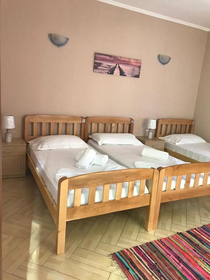Hotel Durres Vila 53 Eksteriør billede